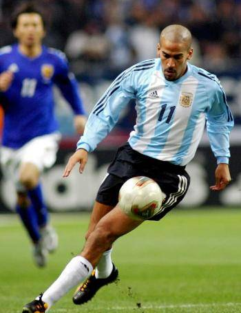 巨星来袭阿根廷巫师胡安塞巴斯蒂安贝隆