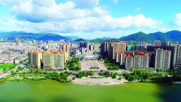 肩负发展使命建功新征程惠东党代表畅谈感悟谋发展