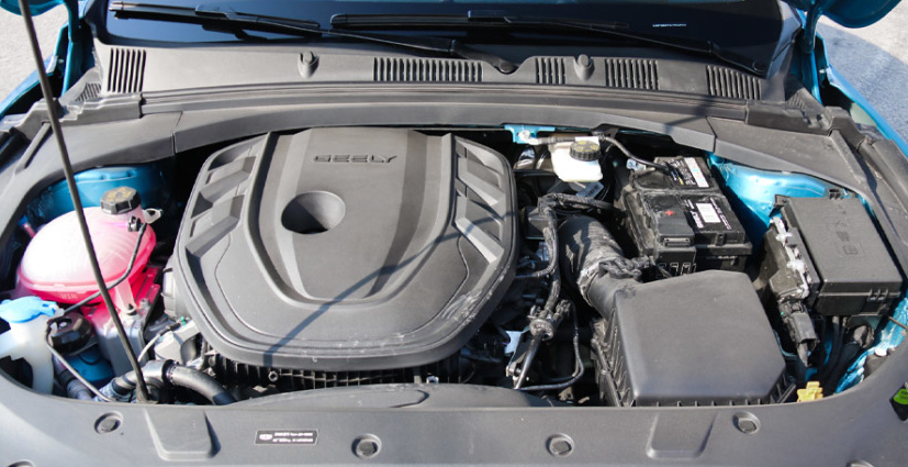 吉利又成功了!入门就配2.0t发动机,颜值爆表,稳如高铁