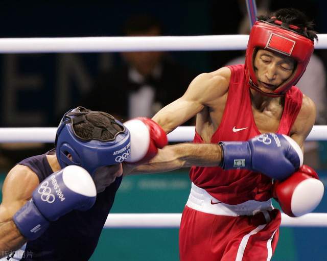 林丹和鲍春来上演"武斗"!邹市明和木村翔则是激情碰撞!