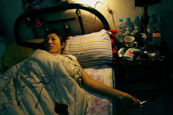 唐小雁是徐童导演多部纪录片中的女主角,在2009年,凭借纪录片《算命》