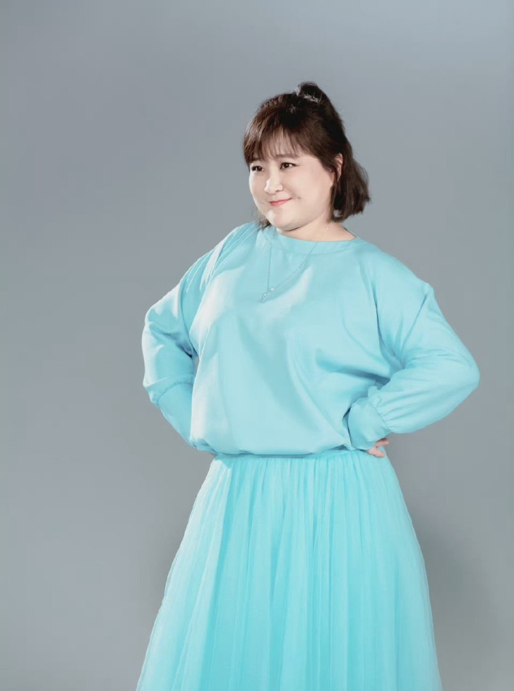 贾玲为刘德华庆生卡点2020发微博甜蜜又暖心