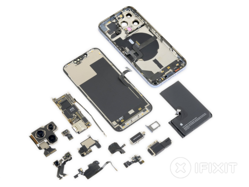 ifixit 分享了 iphone 13 pro 的完整拆解过程