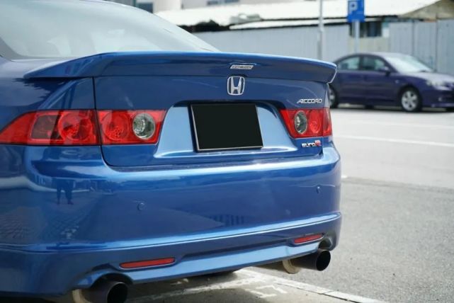 挂着红头的暴走行政快车 本田雅阁Euro R（CL7）_腾讯新闻