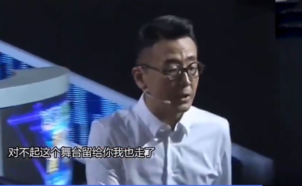 从“强吻谢娜”到“赤膊遛狗”，乐嘉背后的故事，远比你想的恶劣