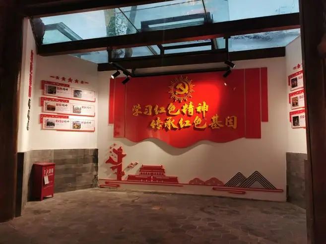 丽江红色旅游景点（丽江红色旅游景点介绍） 丽江赤色
旅游景点（丽江赤色
旅游景点先容
）《红色的丽江》 旅游攻略