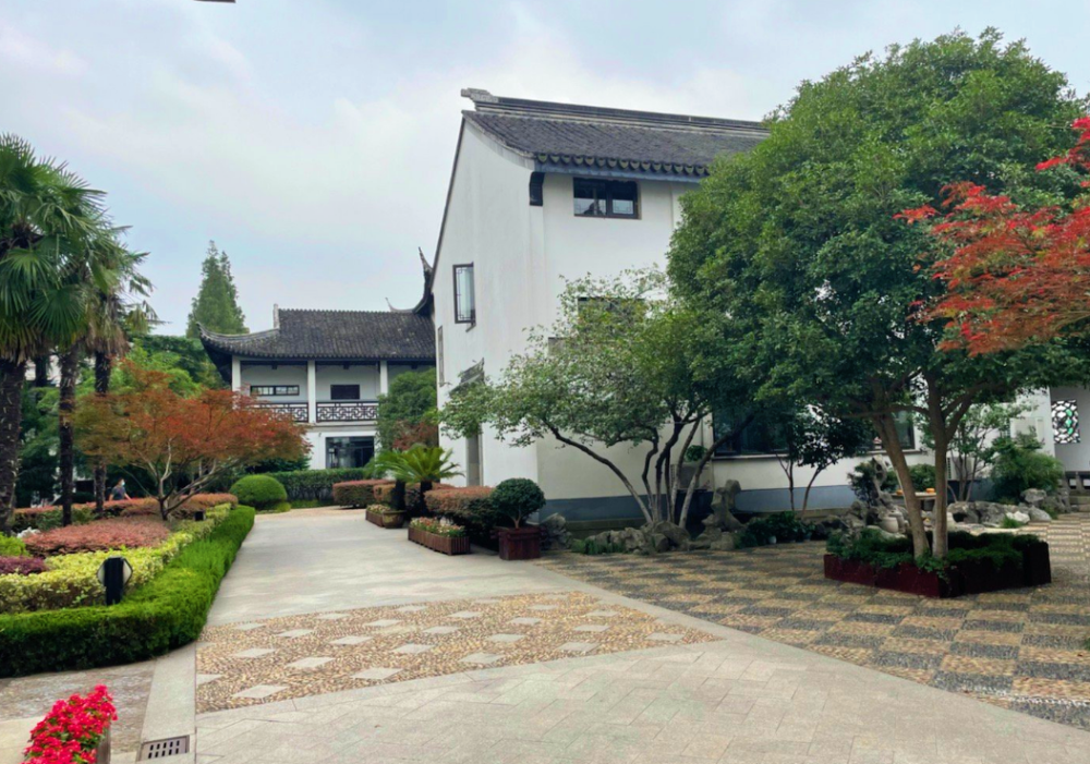 景范中学在苏州这片名校林立的沃土上显得非常"低调",但是学生成绩却