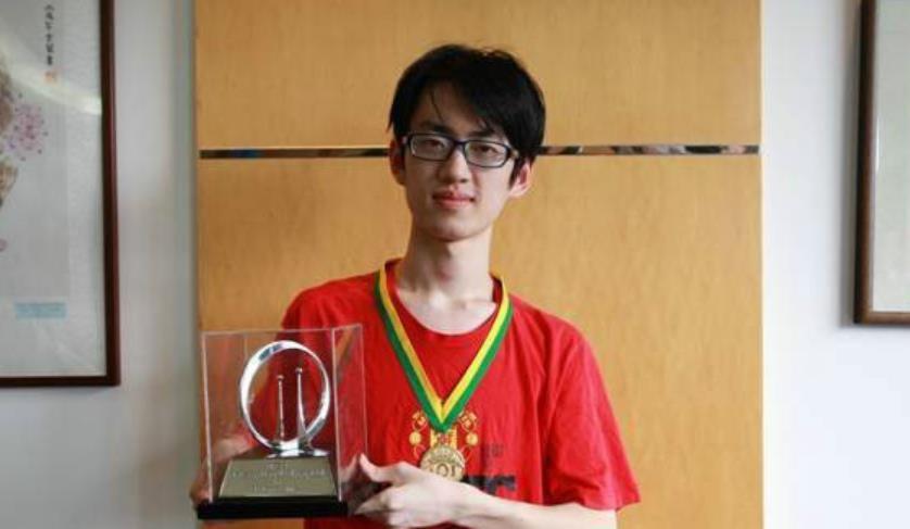 654分高考状元刘琦毕业后在家啃老9年如今过得怎样了