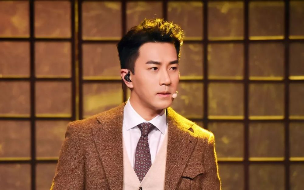 刘恺威守口如瓶父亲却藏不住事为什么刘丹总对杨幂冷嘲热讽