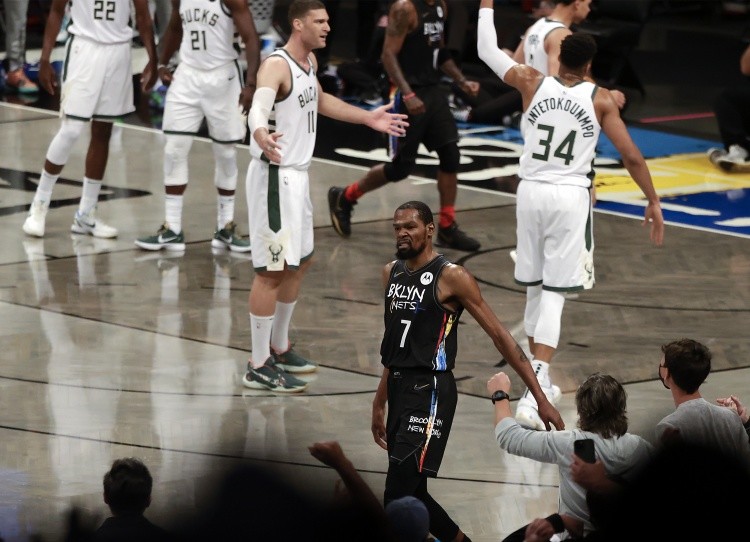 凯尔特人 落幕！预测：新赛季NBA东部前十名及战绩，篮网居首，黑马出炉