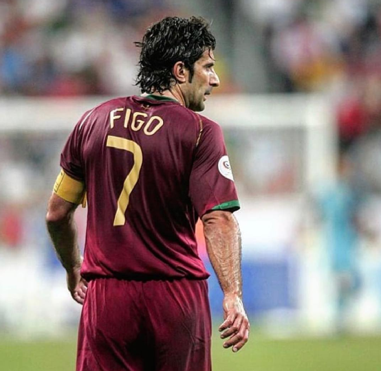 巨星来袭|"葡萄牙利刃" —路易斯·菲戈!_腾讯新闻