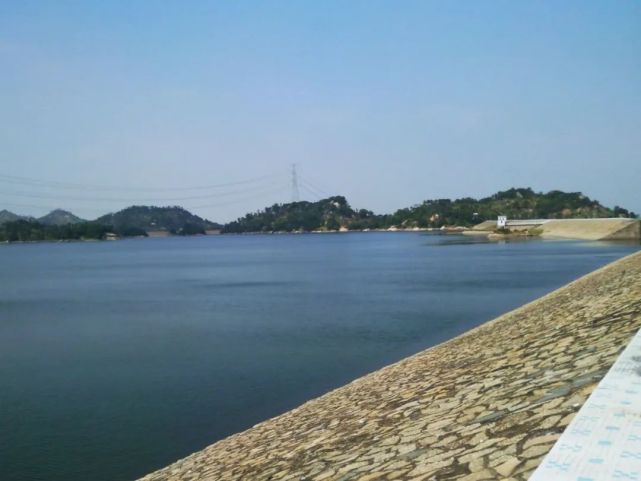 河溪水库仅储水207万多方保供水节水并行共同应对旱情