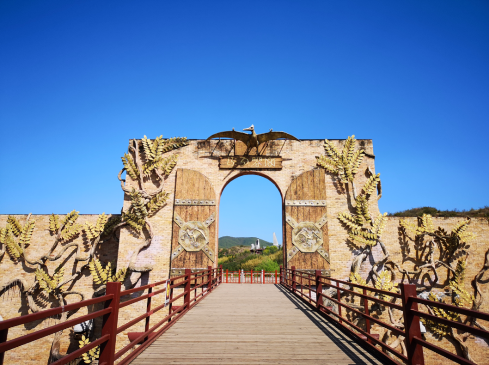 cop15丨跟着央视一起探秘世界恐龙谷!