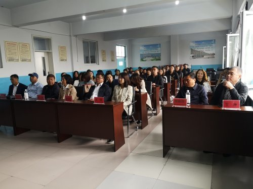 开原市第五教育联盟核心校开原八中送教下乡活动在开原市庆云中学举行