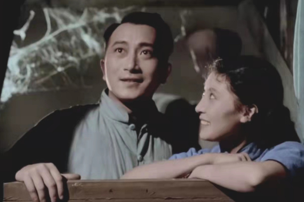 重温传奇故事致敬永恒的经典永不消逝的电波修复版定档