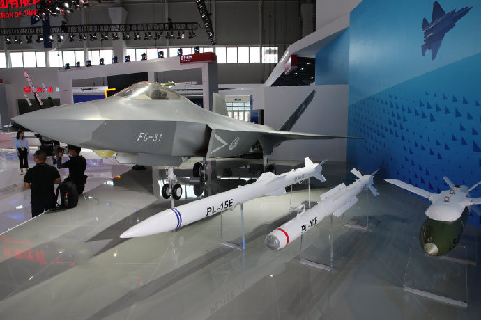 霹雳15导弹数据首次曝光,碾压欧洲最先进型号,搭配歼20堪称完美_腾讯