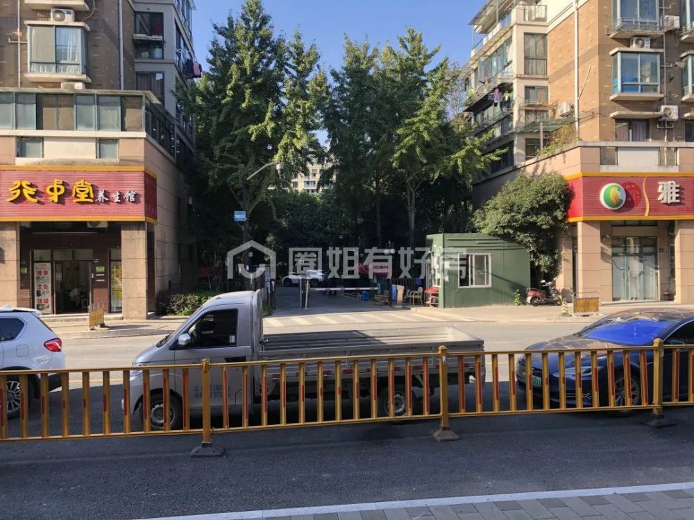 还我小区大门还我健康跑道