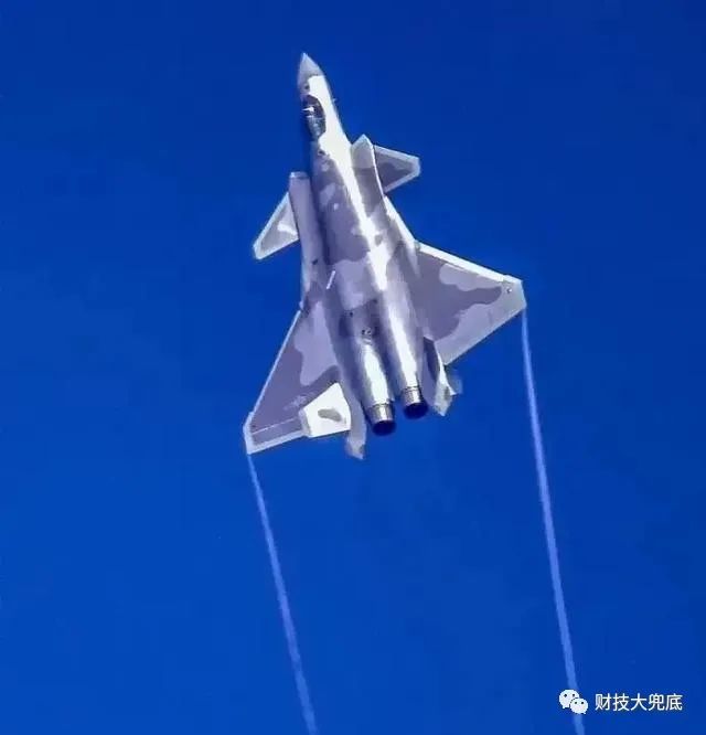 珠海航展,歼20成为网红,到底这款飞机有多强大?_腾讯新闻
