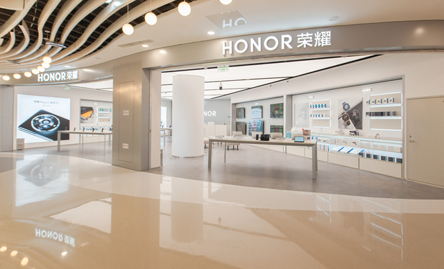 国庆荣耀超300家门店开业好礼不断用科技温暖你的生活