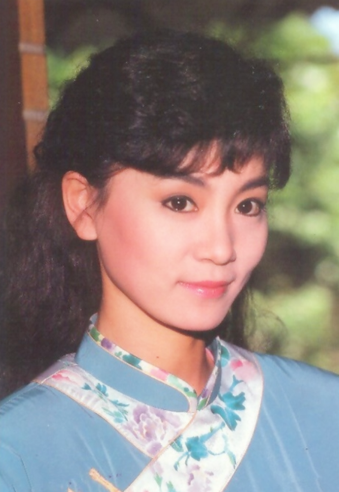 刘雪华晚年生活太心酸:独居24小时开着电视,无儿无女成最大遗憾