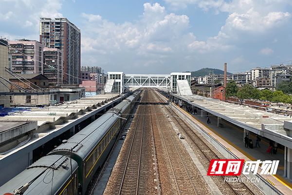 国庆节期间郴州火车站增开四趟始发临客