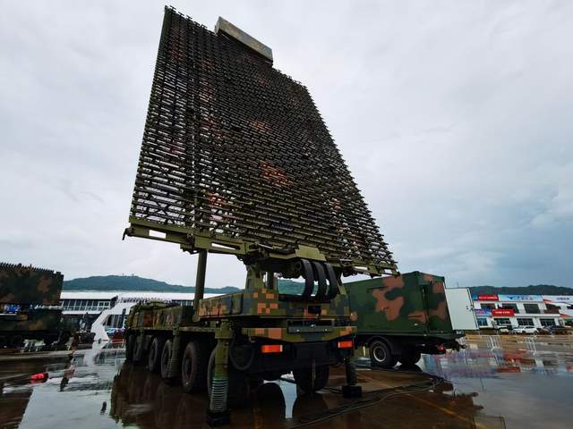 中國電科預警探測雷達全家族上陣珠海航展情報雷達最惹眼