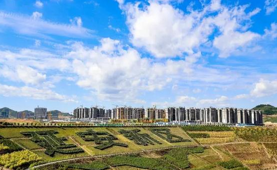 将33座大山铲平引黄河水上山延安这座新城让世界为之瞩目