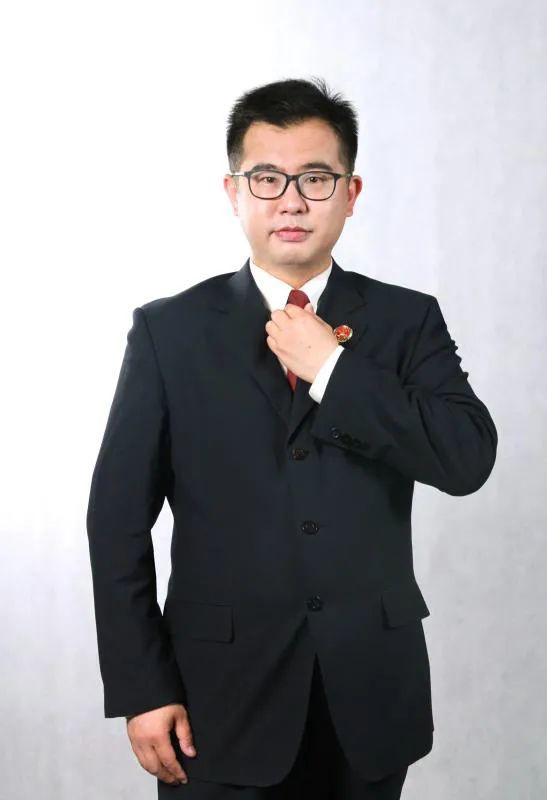 身边的榜样｜曹杰：公诉席上的战士，改革潮头的先锋_腾讯新闻