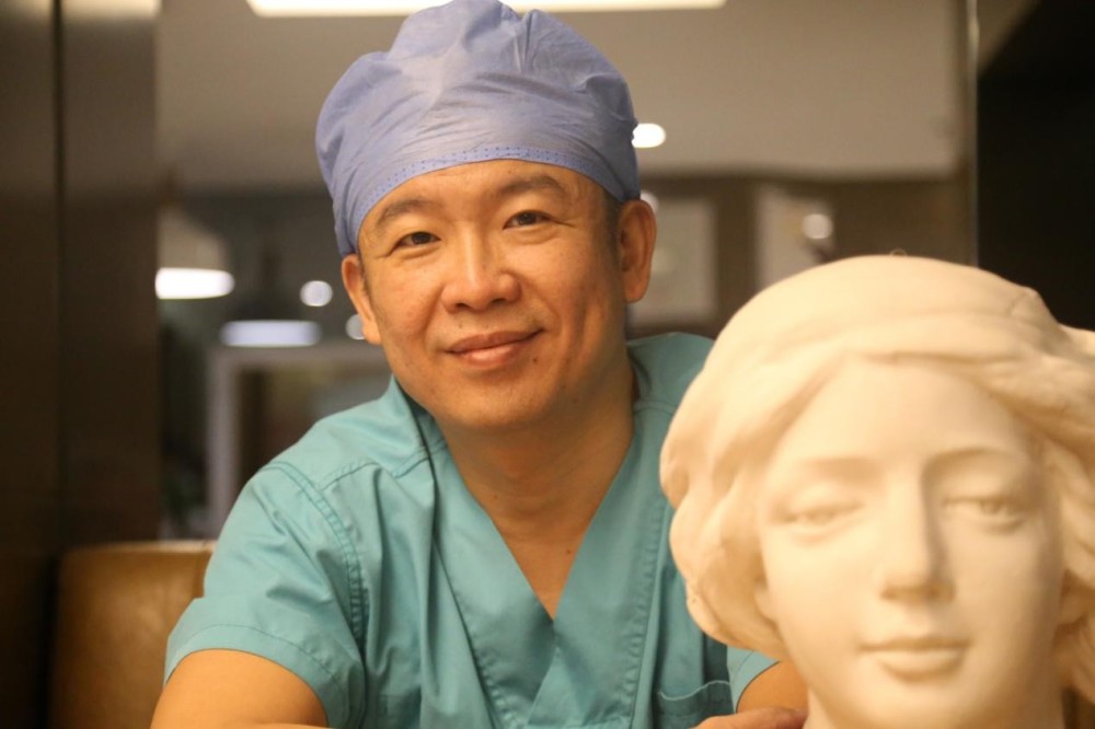 袁强博士:由面到点,专注面部年轻化手术