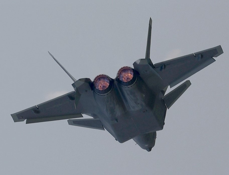 歼20换装国产发动机,矢量喷口何时装配?_腾讯新闻