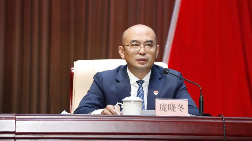 重磅新一届吴川市委领导班子选举产生庞晓冬当选书记