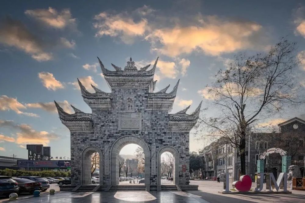 新都锦门焕新归来,国庆约起～_腾讯新闻