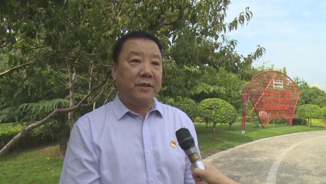 【创建全国法治政府建设示范市】冯勇:坚持"四个结合" 扎实推进民政