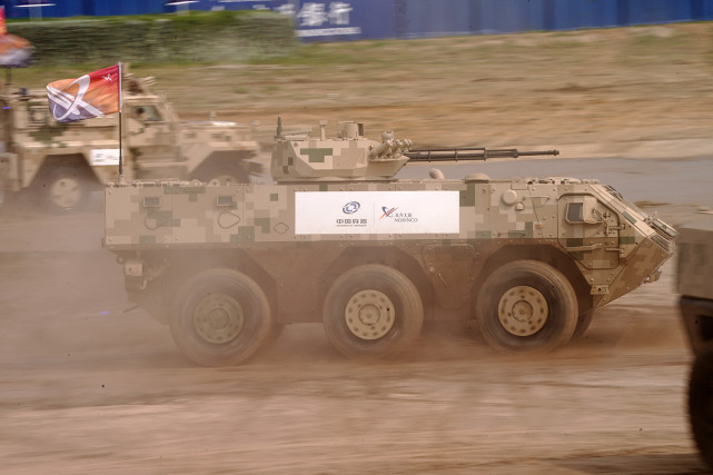 輪式裝甲車,履帶式步兵戰車,防雷車,輪式防護型步兵輸送車,運輸車等