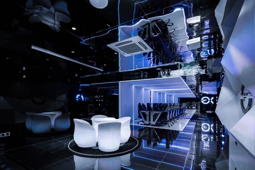 【会员】科技感网红店_腾讯新闻