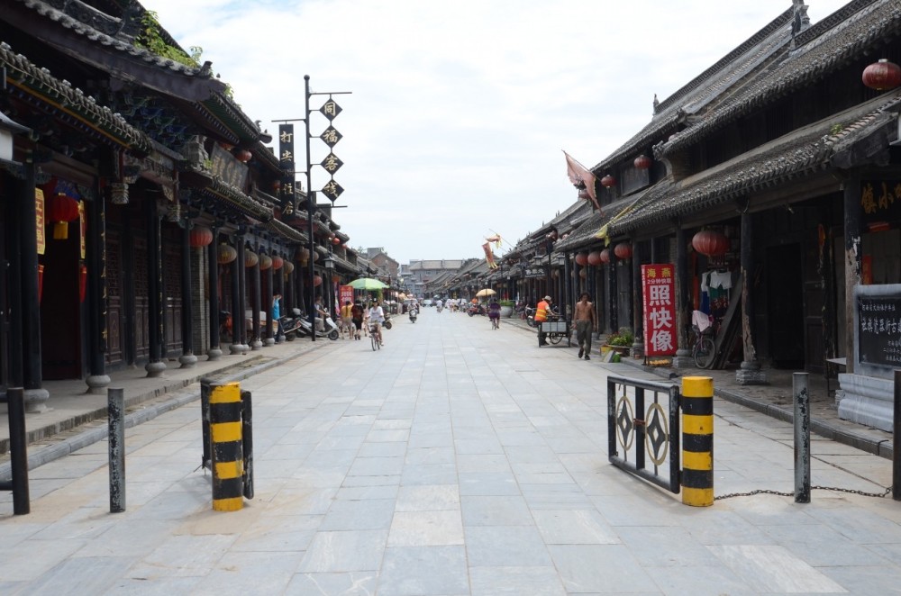 中原第一古镇的赊店镇