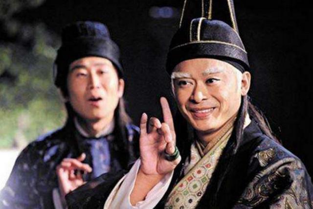 太监魏忠贤权倾朝野人称九千岁为何斗不过刚登基的崇祯