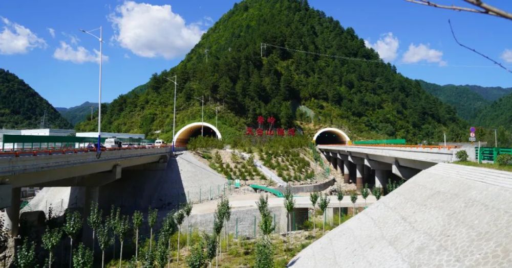 宝汉高速全线贯通!宝鸡至汉中车程缩短至2小时_腾讯新闻