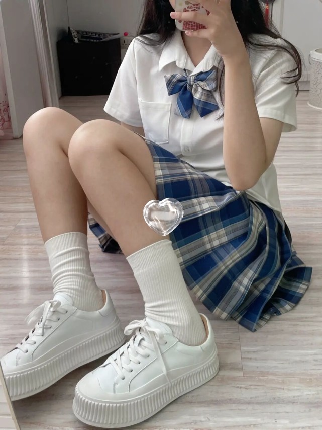 jk研究所第6期谁说jk女孩只能穿小皮鞋