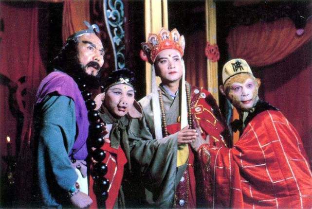 "黄眉老妖","银角大王","多目怪", "镇元大仙", "赛太岁"等角色的扮演
