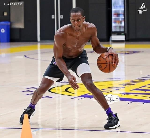 塔图姆 NBA球员肩宽分4个等级：隆多A级，浓眉魔兽SS级，那SSS有多猛？