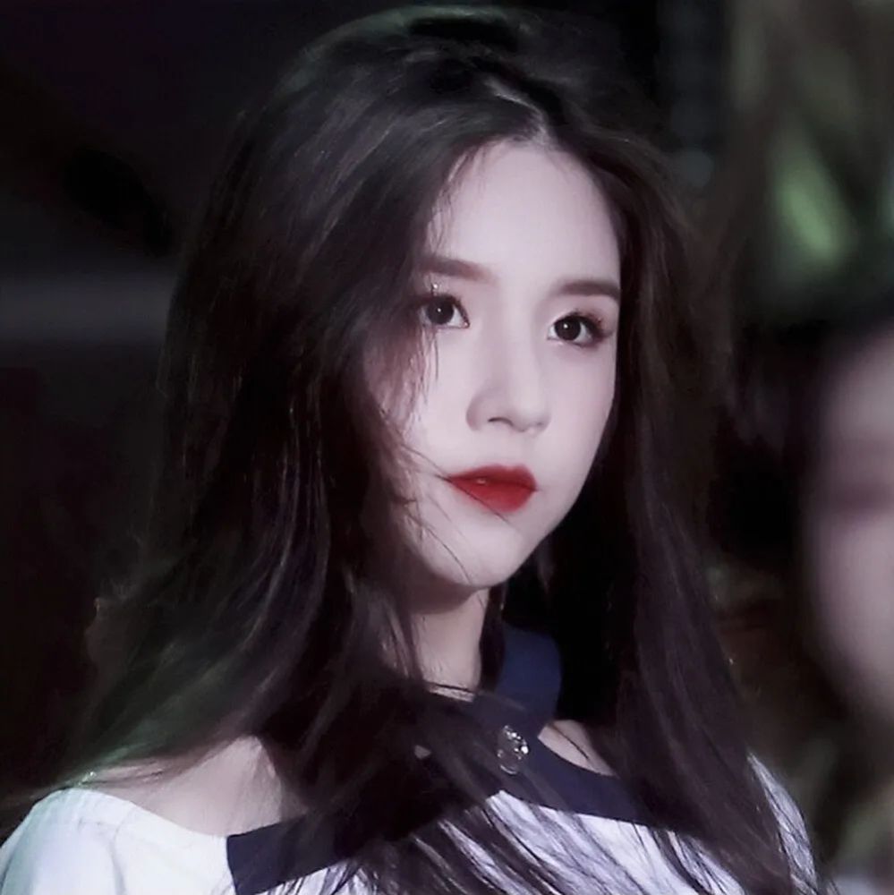 英子头像已闻君诸事安康