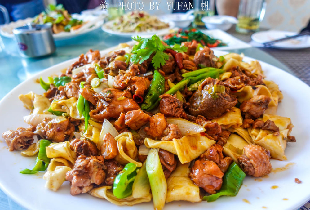 张掖晚上最热闹的地方甘州夜市想吃的西北美食这里全都有