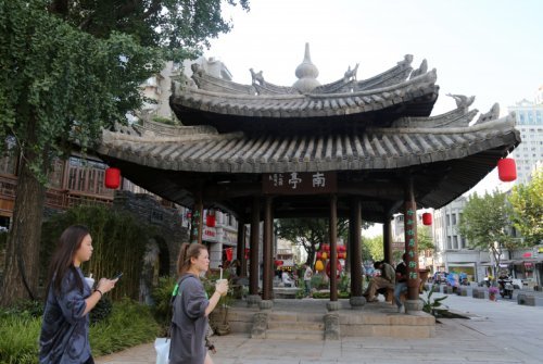 南亭落成五马历史街区又添一景