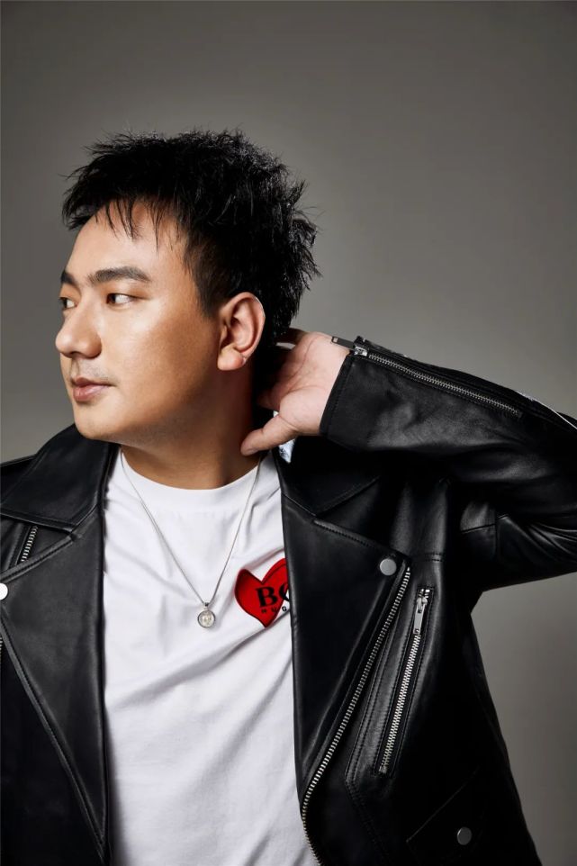 视频l海来阿木受邀接受央视特别专访cctv15音乐频道重磅播出