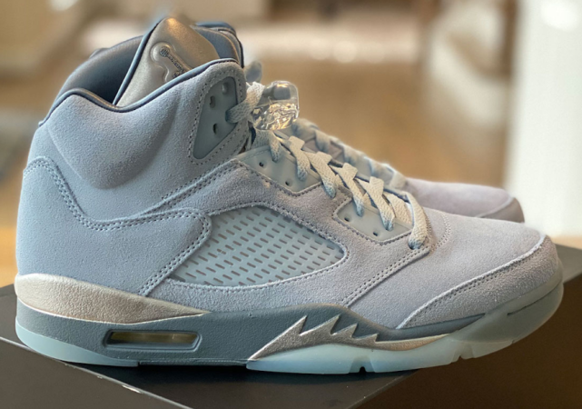 清新冰蓝装扮aj5wmns蓝鸟再曝最新实物图