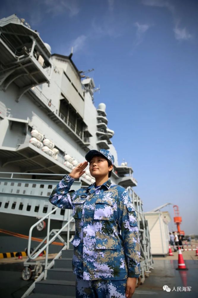 航母上的北大女兵王心仪:这篇《感谢遇见》,送给新战友_腾讯新闻