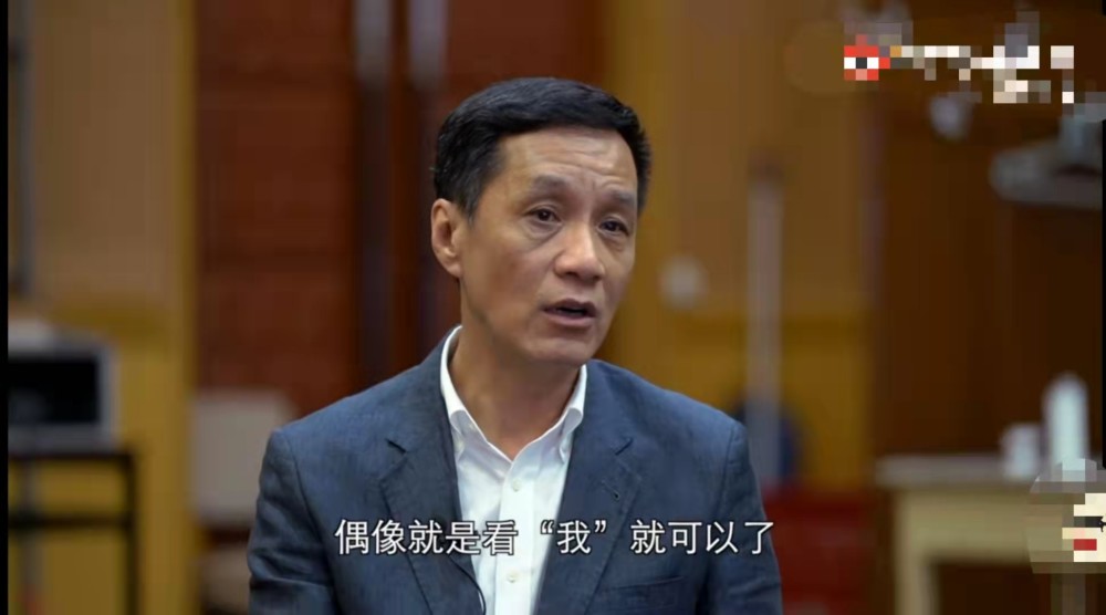 冯远征谈娱乐圈现状：痛批学生为拍戏弃学，称流量艺人如社会泡沫