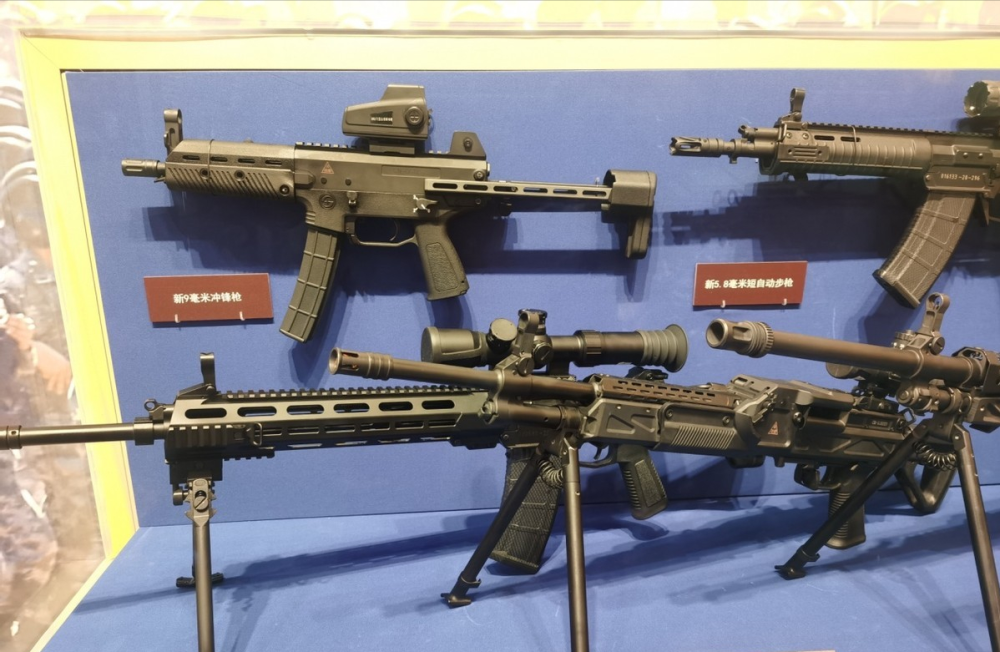 201型机枪亮相珠海航展采用双口径无可挑剔或将成为制式武器