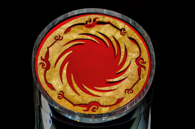 四川成都发现神秘文物,竟能和青铜神树相印证,图腾还曾飞向太空